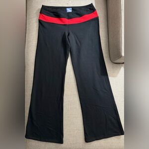 BLACK YOGINI YOGA PANTS WITH FLARE LEG